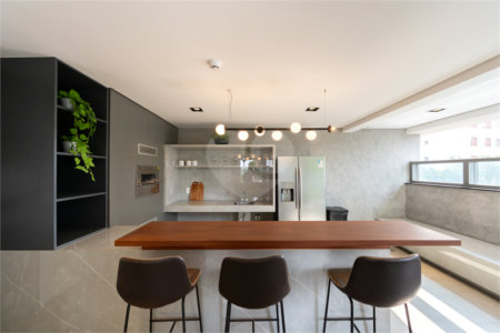 LINDO STUDIO DE 32M² PRÓXIMO DE TUDO