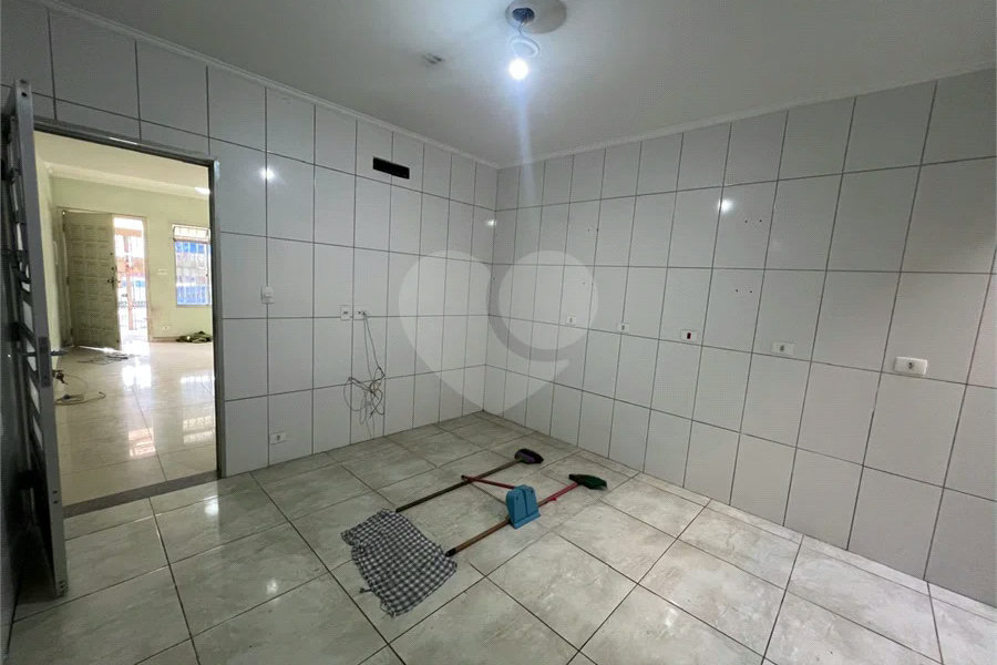 Casa 2 dormitórios na Vila Santa Catarina