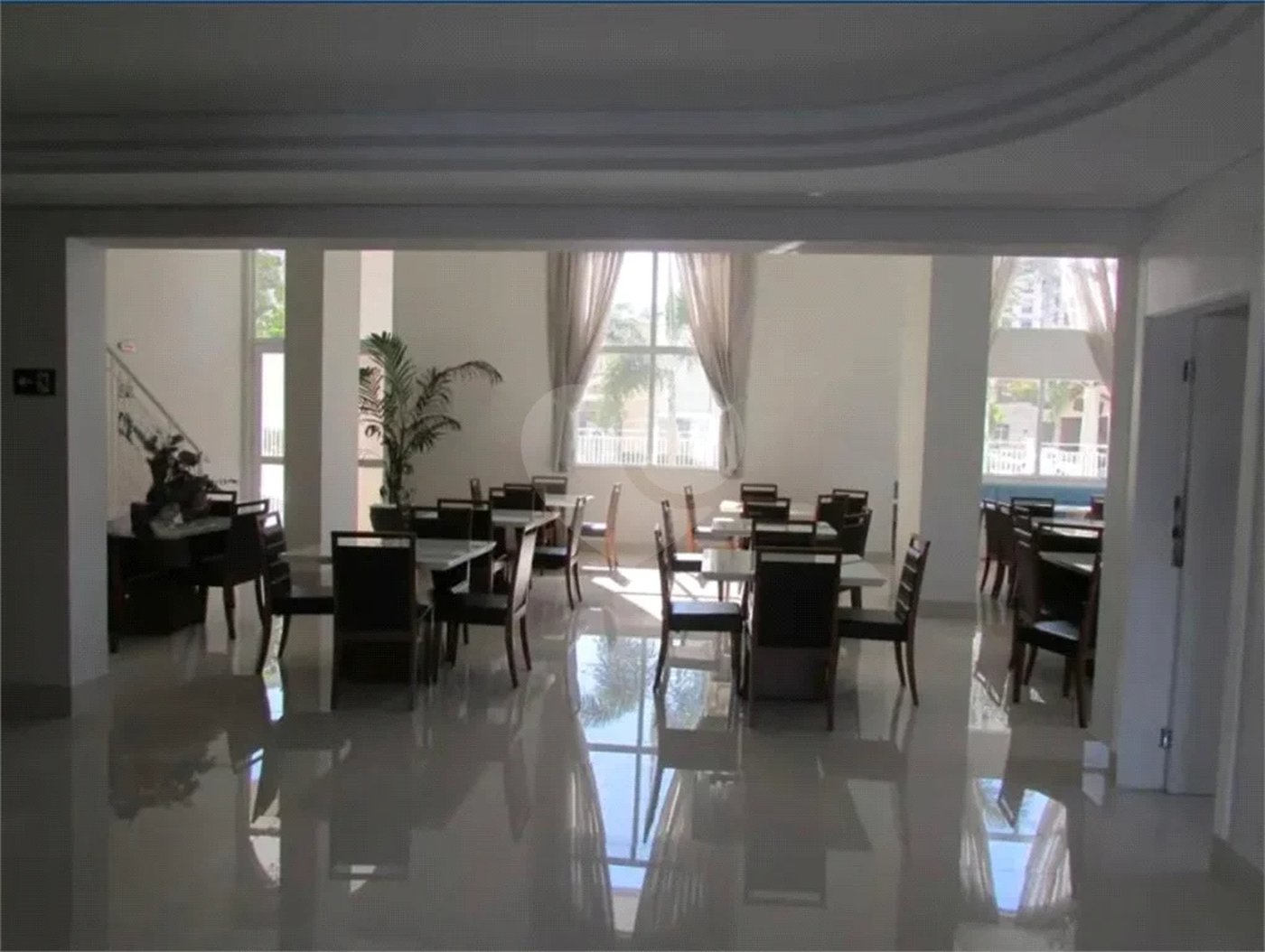 Apartamento no Edifício Bellagio, com 3 dormitórios, sol da manha e na modalidade porteira fechada.
