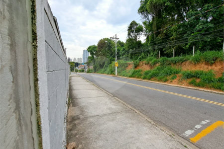 Terreno 801 m² à venda ou locação | Malota (Jardim Samambaia) | Jundiaí
