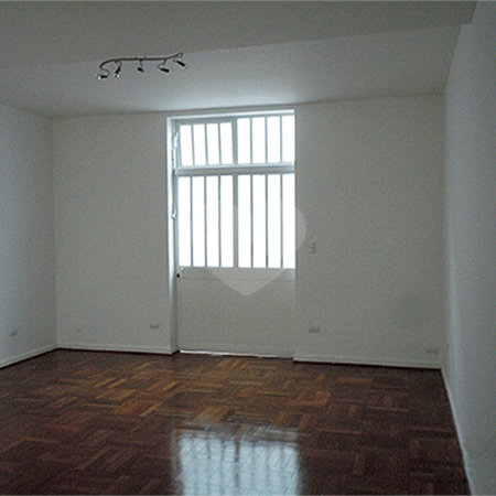 Sobrado à venda com 3 quartos em Campo Belo, São Paulo, SP