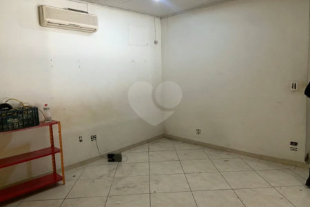Galpão para locação Santa Cecilia 700 m