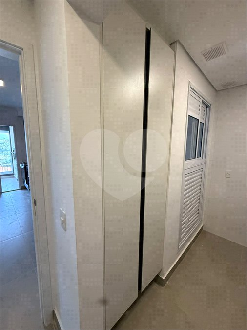 Apartamento Alto Padrão para Locação | 140 m² | 3 Suítes | Vista para a Pedra Grande | Essencial Carraro – Atibaia/SP
