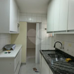 Apartamento com 2 Dormitórios , amplo com 77 metros e com vaga de garagem fixa