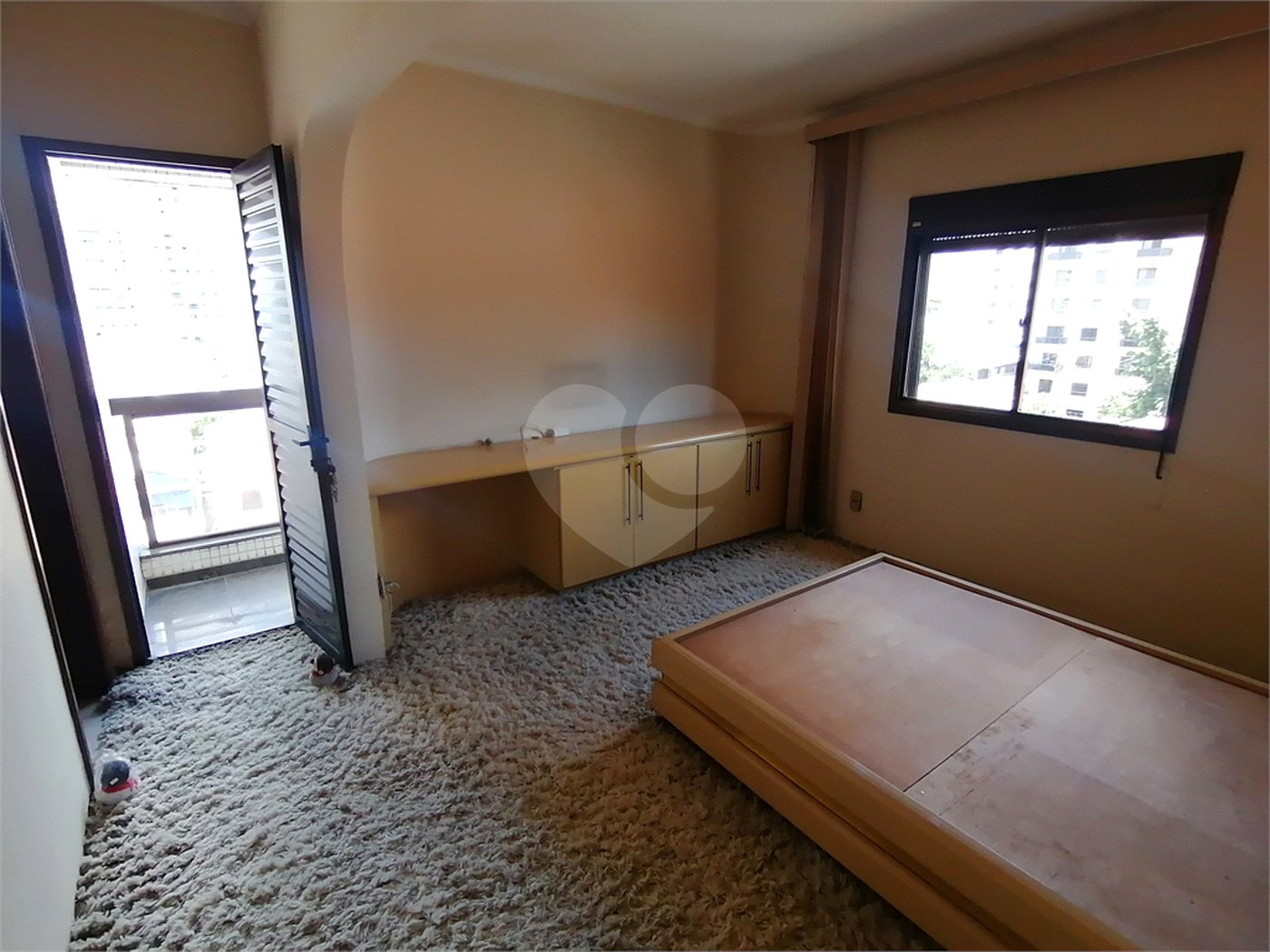 APARTAMENTO À VENDA NO IPIRANGA, 220M2 4 QUARTOS E 2 SUITES