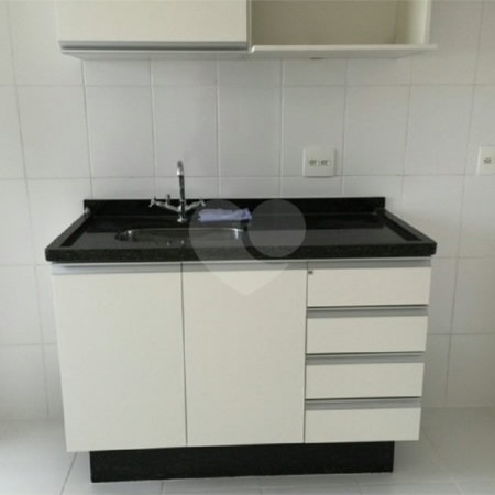 Apartamento no Condomínio Residencial Vitale, localizado na cidade de Ribeirão Preto/SP .