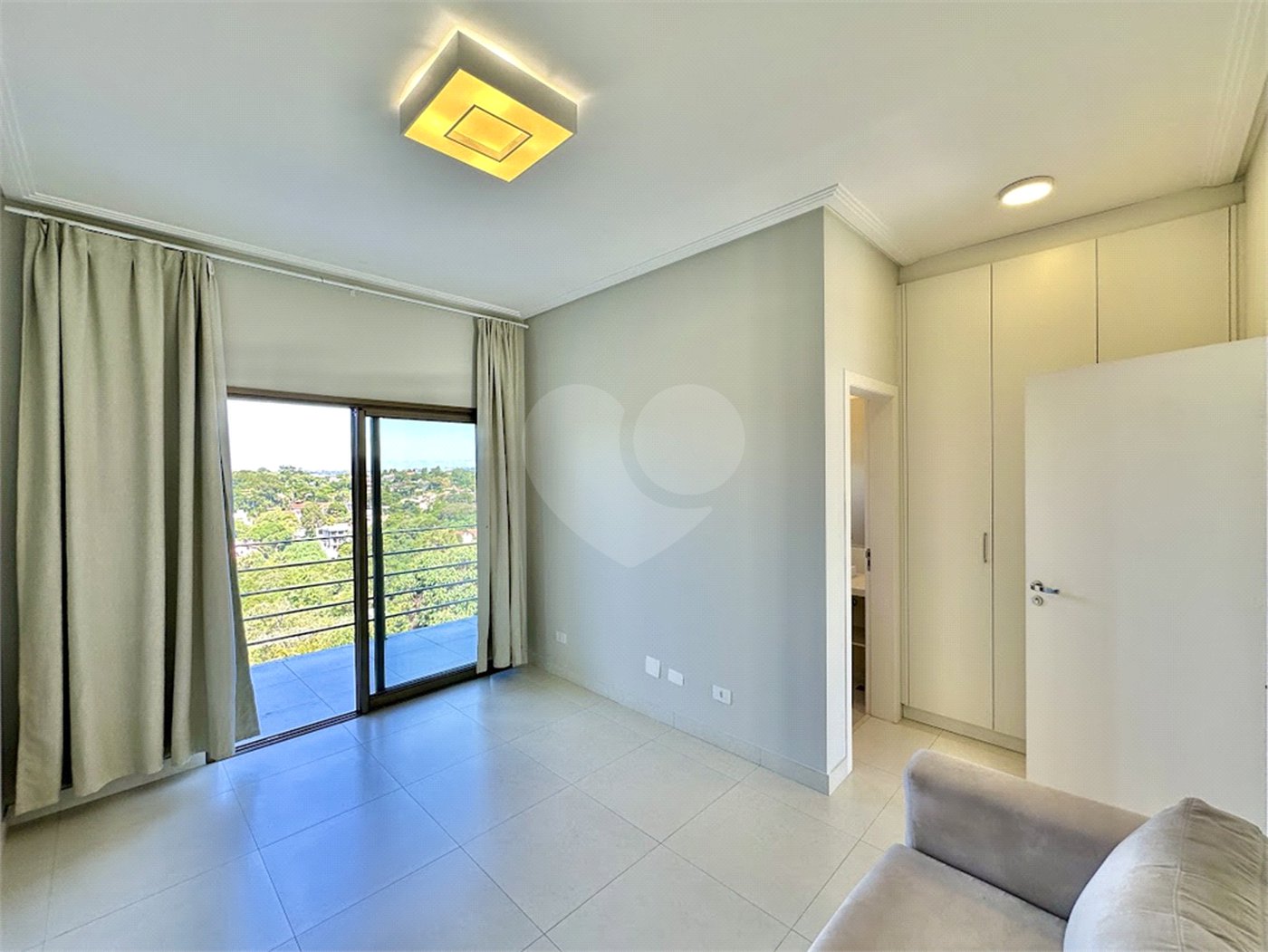 Casa á venda - Granja Viana