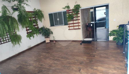 Casa à venda com 2 quartos em Jardim Menzani, Ibaté, SP