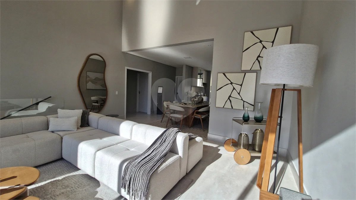 Casa Térrea de Alto Padrão no Condomínio Elementum | Totalmente Mobiliada e Decorada, 3 Suítes e Piscina
