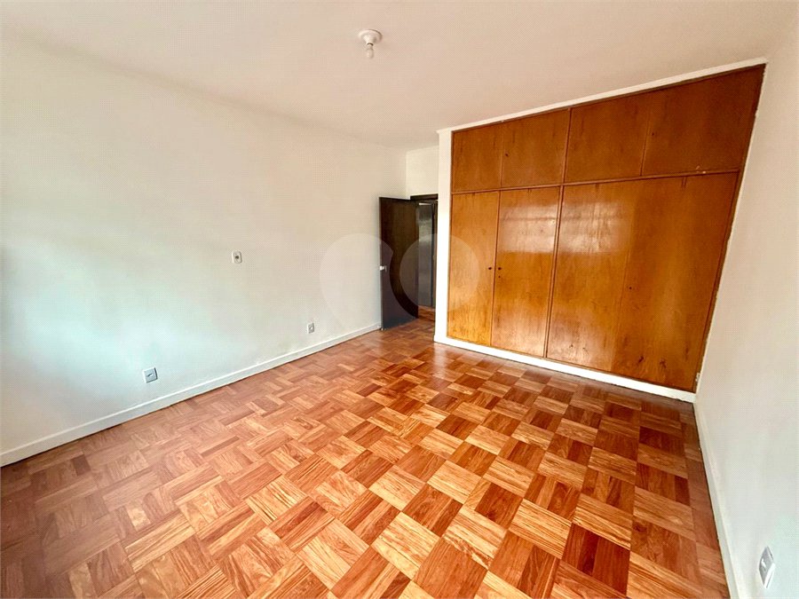 Amplo Apartamento no Paraíso!