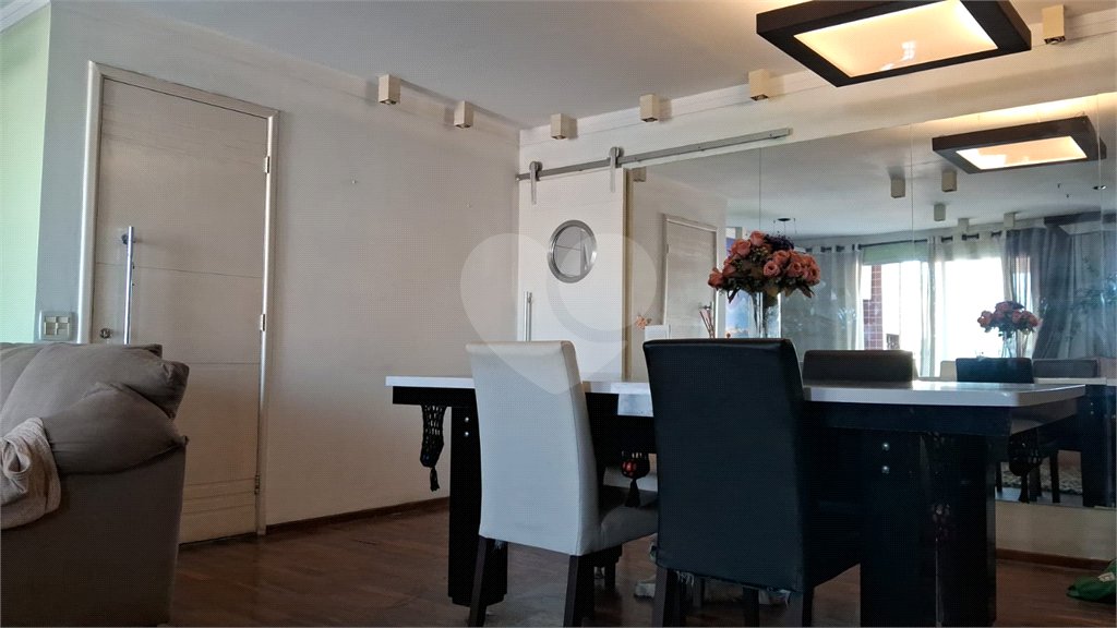 Apartamento à venda com 3 quartos, sendo 1 suíte,  em Vila Guilherme, São Paulo, SP