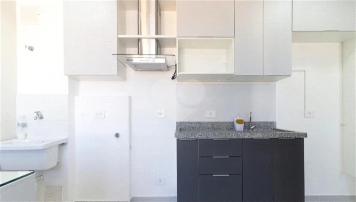 Apartamento à venda no Sacomã com 2 quartos e sem vaga