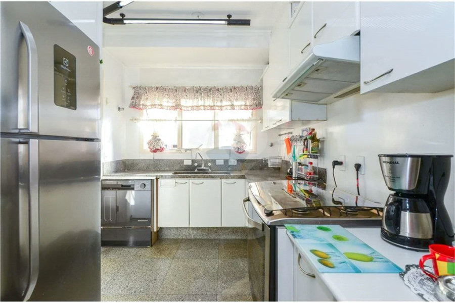 Apartamento à venda com 4 suítes em Morumbi, São Paulo, SP