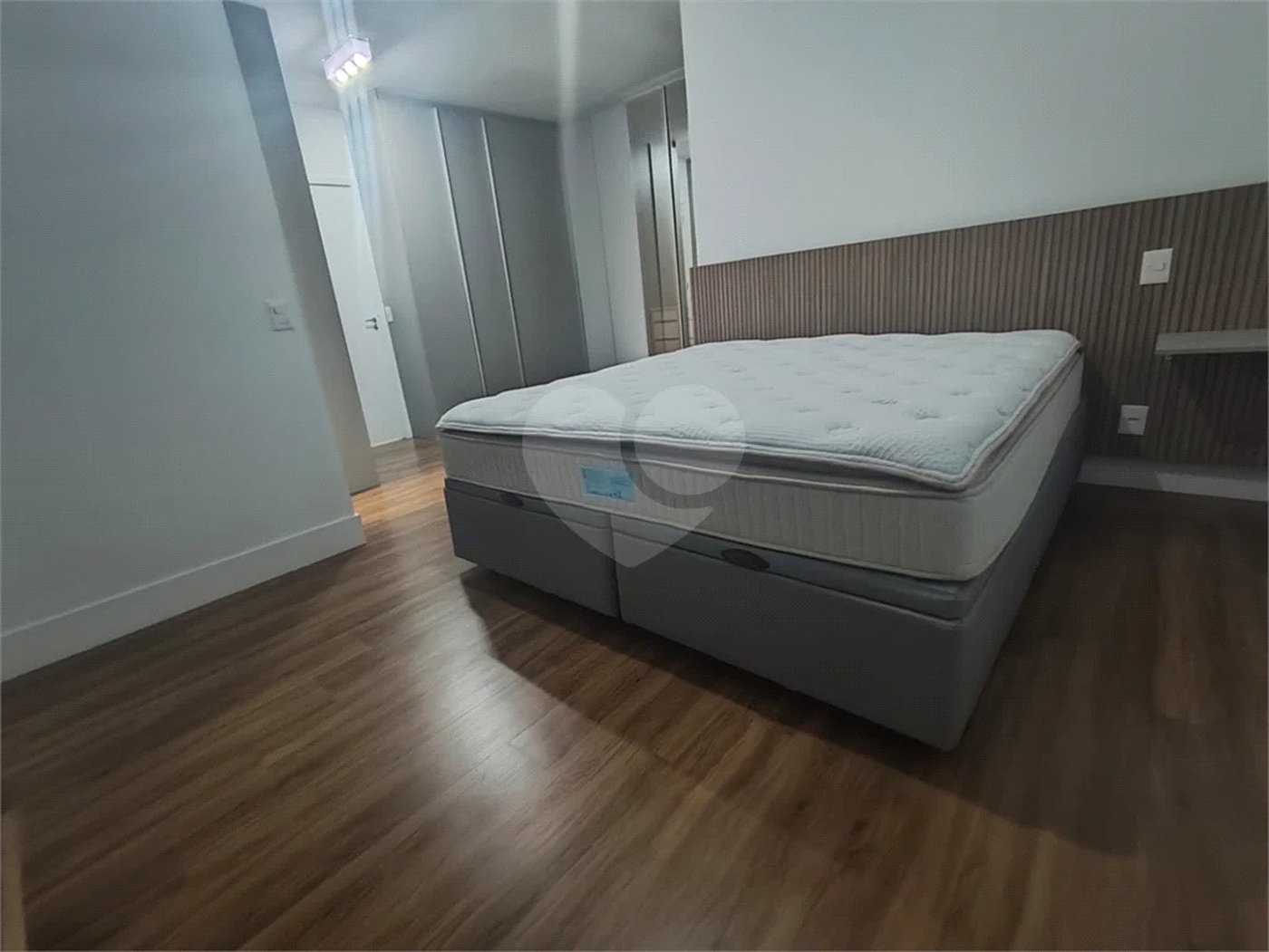 Belíssimo apartamento com 163m², 3 suítes e 2 vagas para locação na Chácara Klabin!