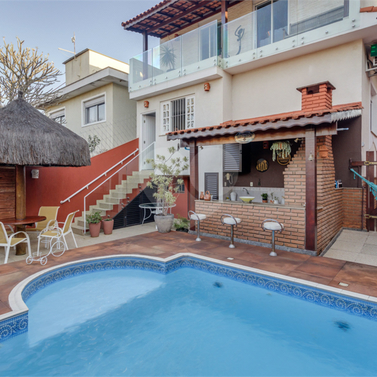 Casa à venda ou para alugar com 4 quartos, sendo 2 suítes, em Jardim Prudência, São Paulo, SP