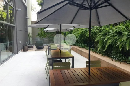 Apartamento à venda na Vila Mariana. Localização espetacular!