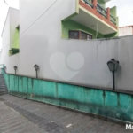 Casa com 275m², 3 quartos, 2 suítes, 8 garagens, à venda em Santo André