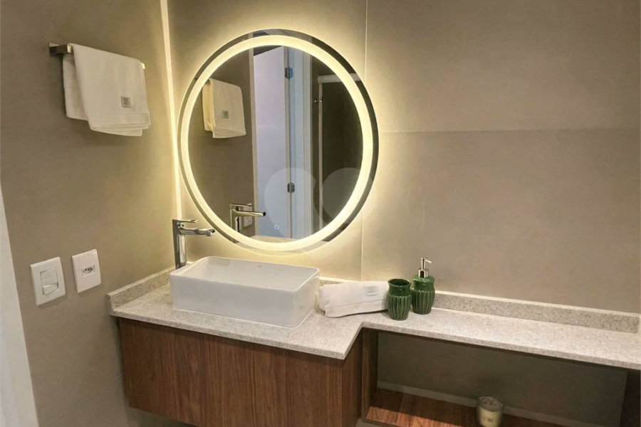 Apartamento à venda com 1 quarto em Indianópolis, São Paulo, SP