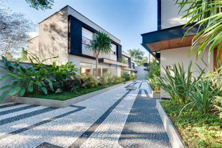 Casa à venda com 4 suítes no condomínio Vila Arese, São Paulo - SP