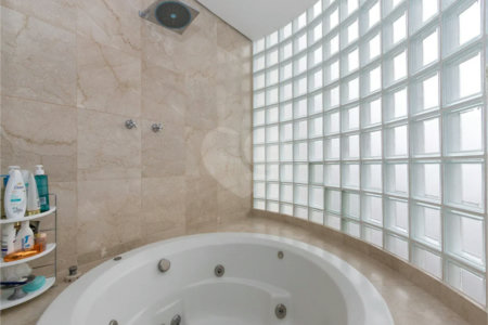 Apartamento de 233 m² à venda em Higienópolis com 4 dormitórios.