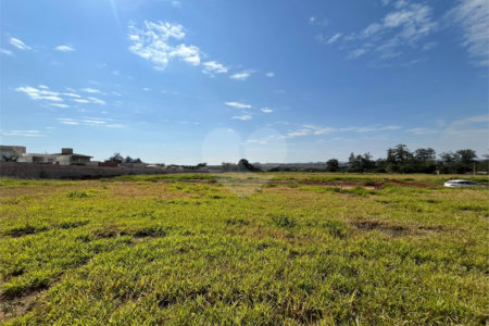 Lote a venda no Essenza
