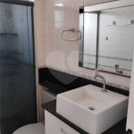 Vende-se apartamento na Vila Mascote