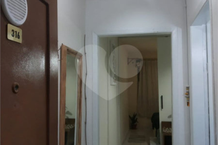 Apartamento com 25m² à venda - Liberdade