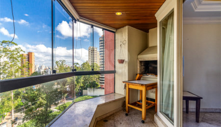 Apartamento à venda com 3 quartos, sendo 2 suítes,  em Vila Andrade, São Paulo, SP