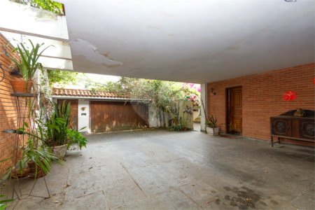 Casa Térrea com 2 quartos 5 vagas e terreno de 500m² no Brooklin