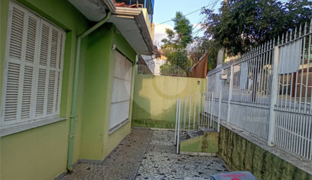 Casa Térrea à venda com 3 quartos em Vila Maria Eugenia, São Paulo, SP