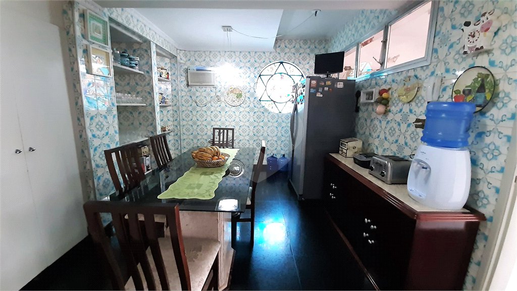 Casa de Vila à venda com 4 quartos, sendo 3 suítes, em Brooklin Velho, São Paulo, SP