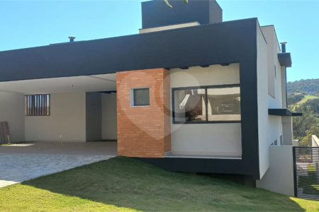 Casa Condomínio Santa Isabel em Louveira
