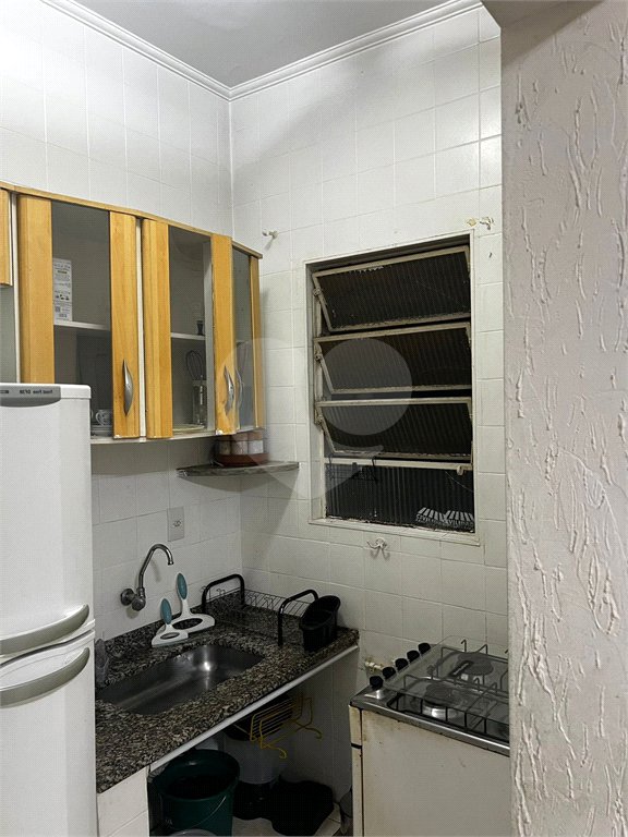 Apto à venda na V.Mariana/Aclimação - 110m2 - 3 Quartos/2 Banheiros - 800 m. metrô Paraíso.