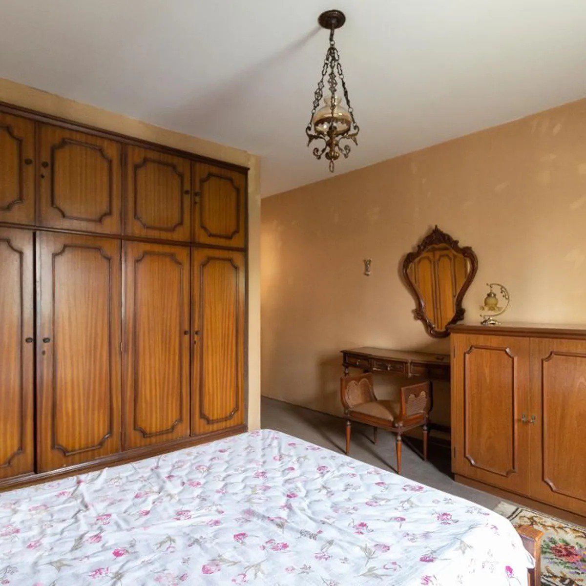 Casa à venda com 3 quartos, sendo 1 suíte, em Ferreira, São Paulo - SP