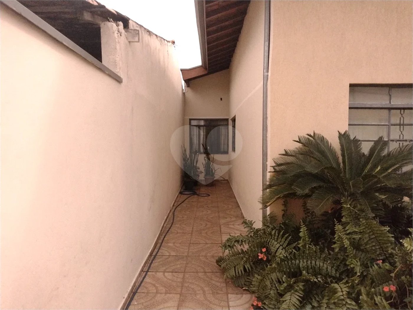 Casa à venda com 2 quartos, sendo 1 suíte, em Loteamento Remanso Campineiro, Hortolândia - SP