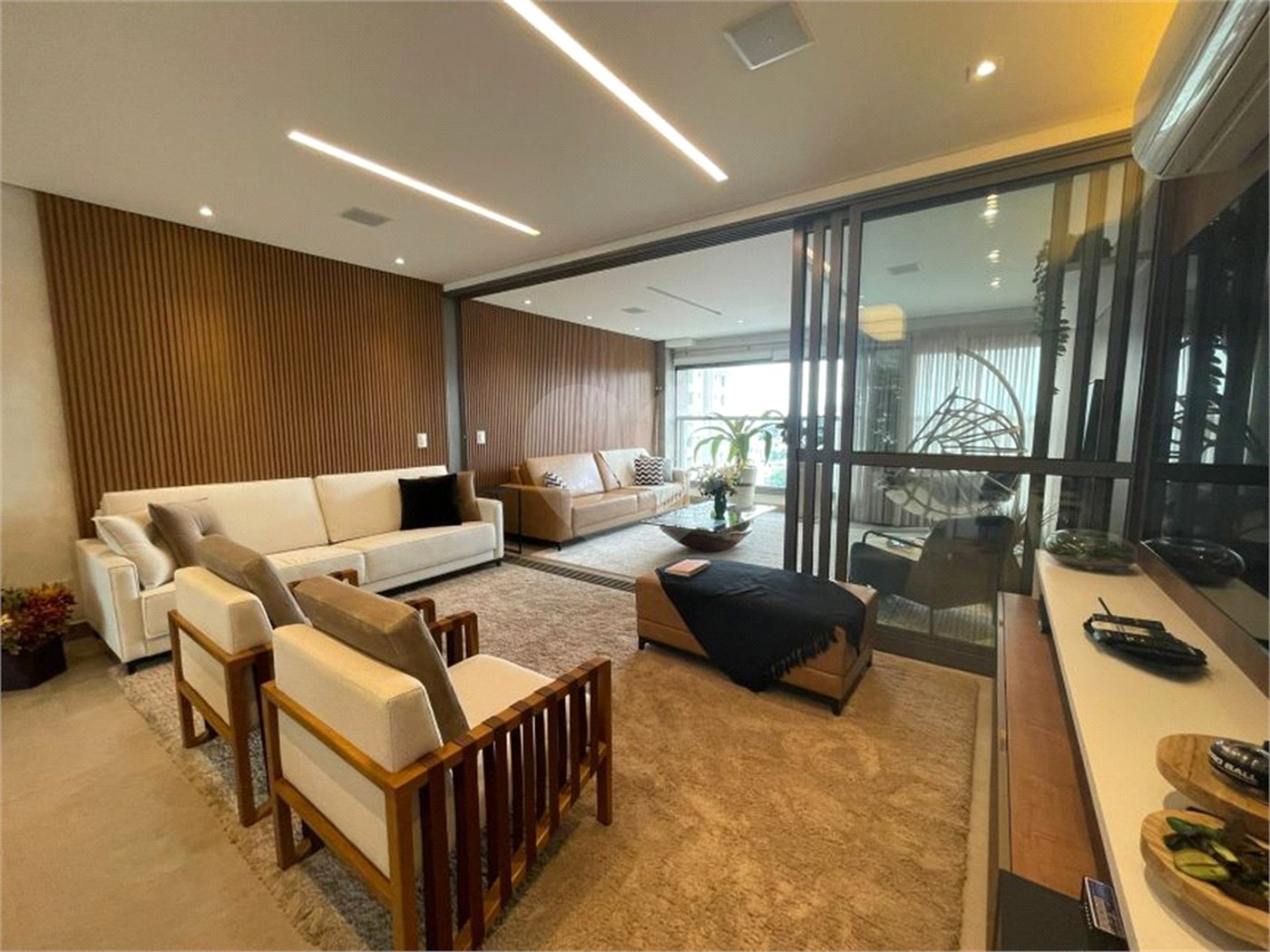 Apartamento para venda 163 m² 3 dormitórios 2 suites 2 vagas na Vila Mariana