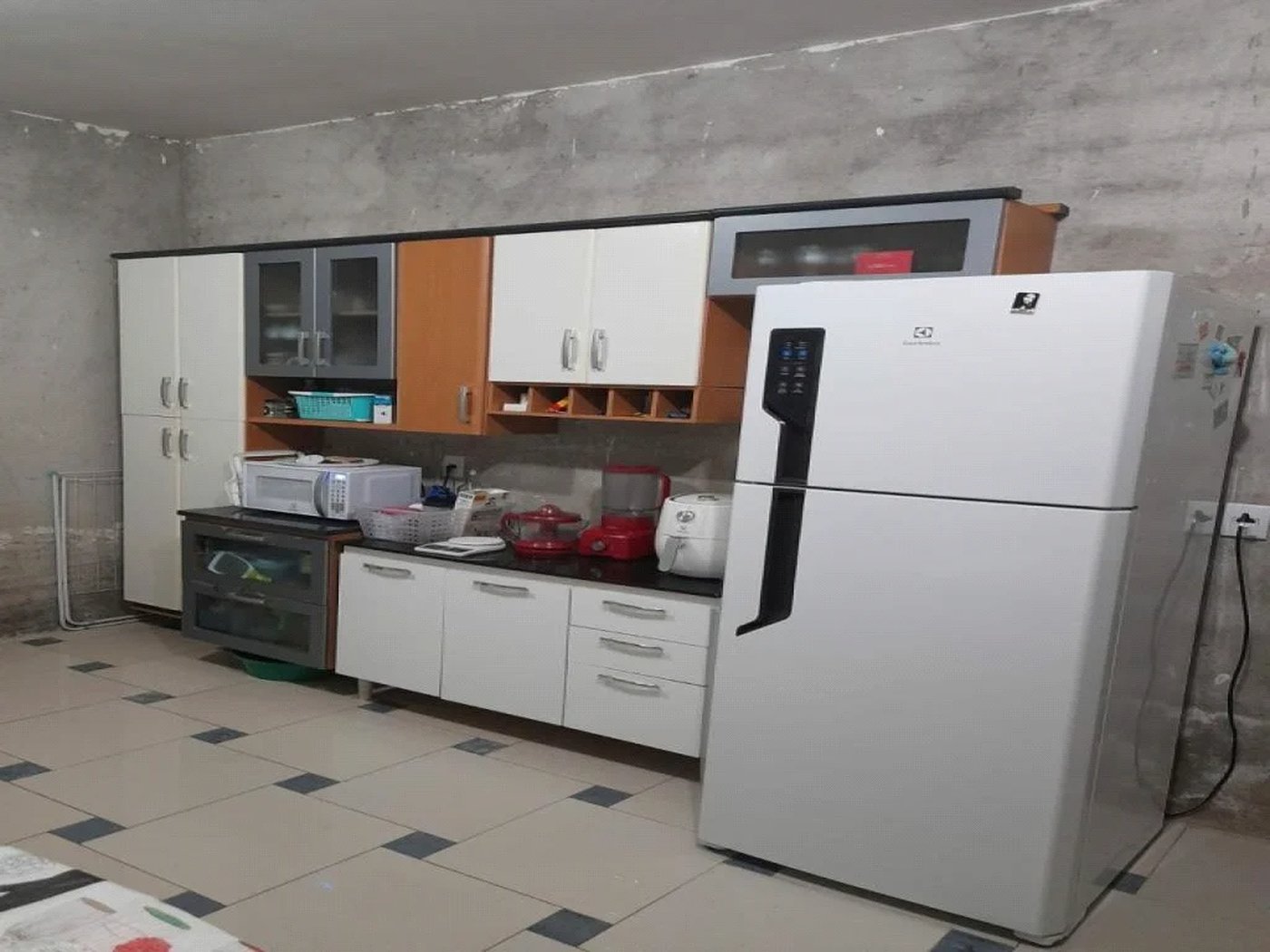 Casa à venda com 4 quartos, sendo 1 suíte, em City Bussocaba, Osasco, SP