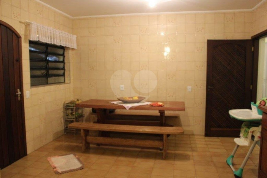 Excelente Sobrado em Otima localizacao
