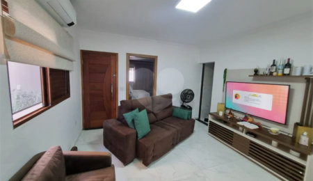 Casa à venda com 2 suítes em Vista Linda, Bertioga, SP