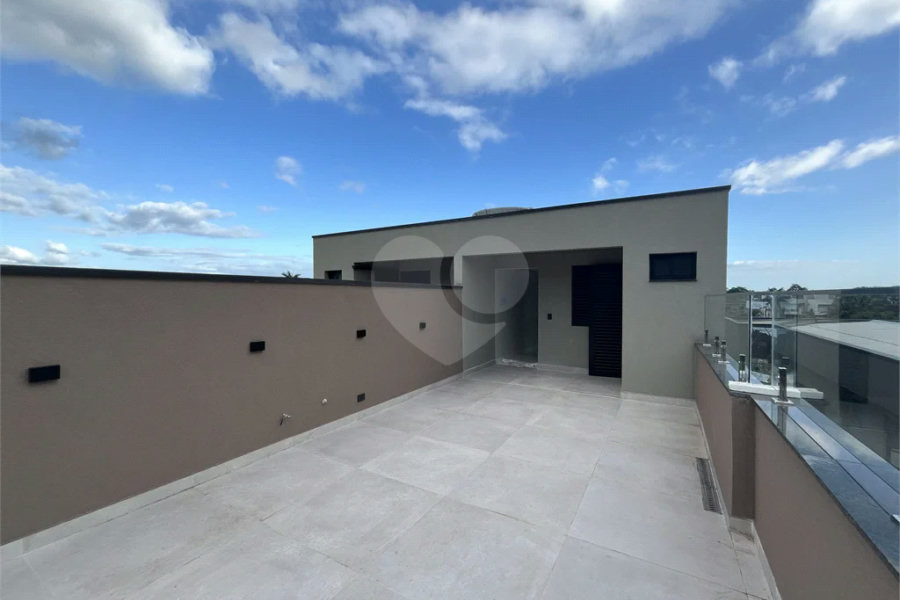 Casa à venda ou para alugar com 5 quartos, sendo 4 suítes,  em Morada da Praia, Bertioga, SP