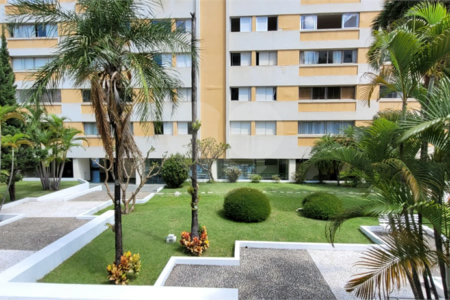 Apartamento em São Paulo com 2 dormitórios a venda