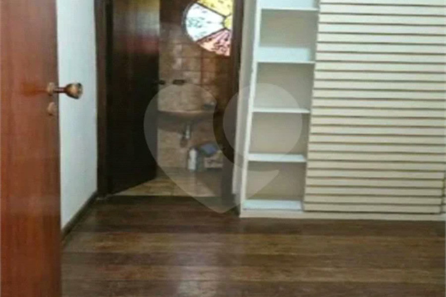 Casa à venda com 4 quartos, sendo 1 suíte, em Tucuruvi, São Paulo, SP