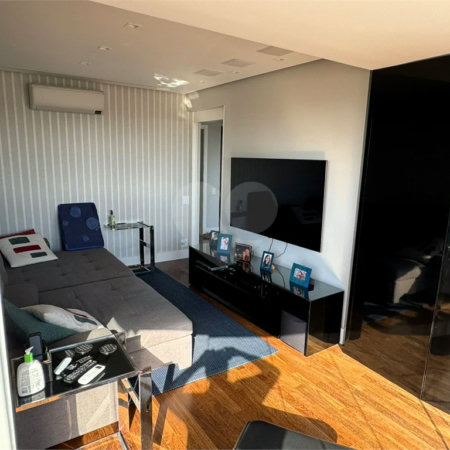 Apartamento 193m² locação no Paraíso, 3 suites, escritório, varanda, reformado, mobiliado, 4 vagas