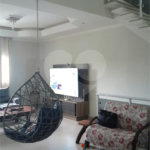 Chácara em Área Rural de Piracaia, com casa principal + 4 kitnets alugadas, excelente localização