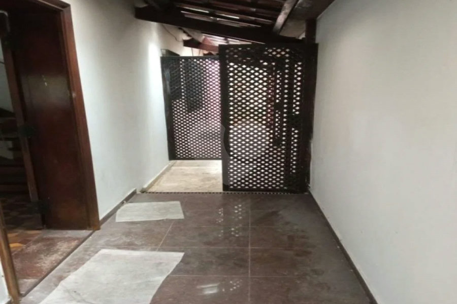 Excelente Sobrado com 04 suítes. Venha fazer uma visita.