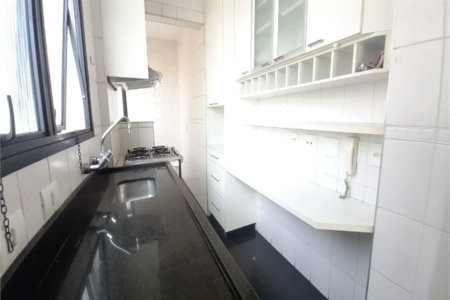 Excelente apartamento, 3 quartos e 2 vagas, para venda na Aclimação!