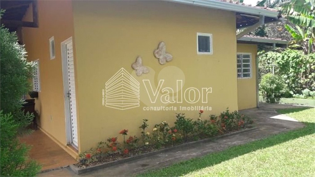 Chácara com 2.400m²