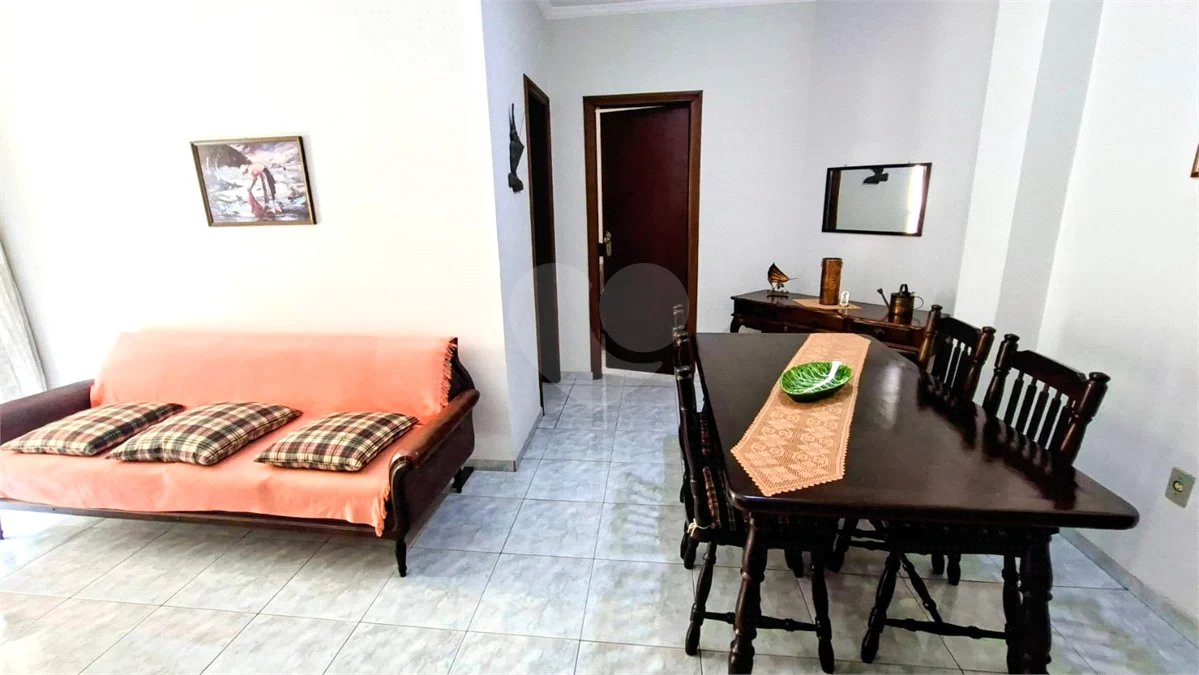 APARTAMENTO LINDINHO, PLANTA EXCELENTE, LOCALIZAÇÃO IMPAR. ( JD. GUILHERMINA ).