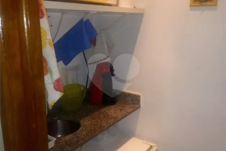 Sala Comercial em Vila Mariana com 39m²