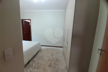 Casa à Venda no Residencial Eldorado - São Carlos